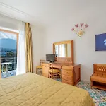 Grand Flora Sorrento