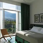 Grand Flora Sorrento