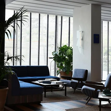 Hotell Grand Flora