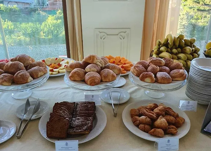 Grand Flora Отель