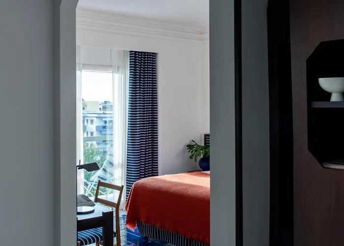 Grand Flora Отель 4*