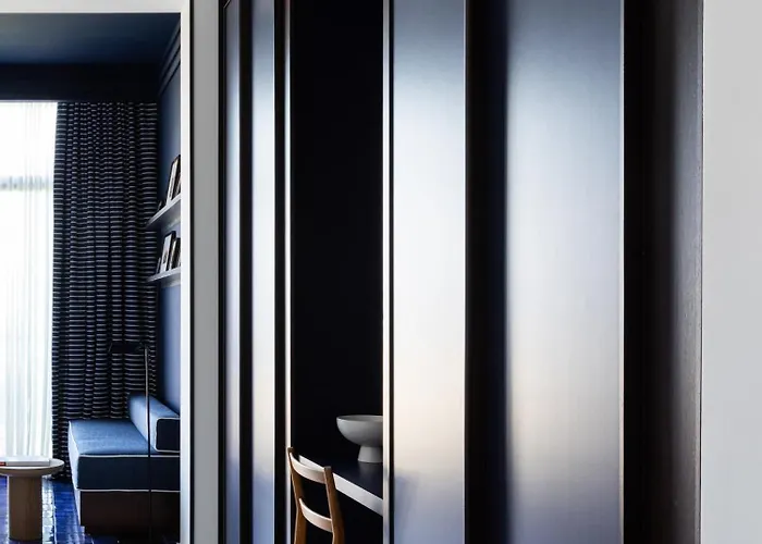 Отель Grand Flora 4*